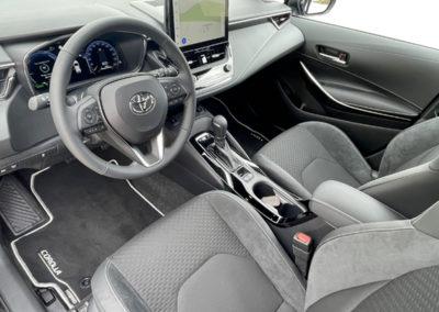 toyota corolla hybrid